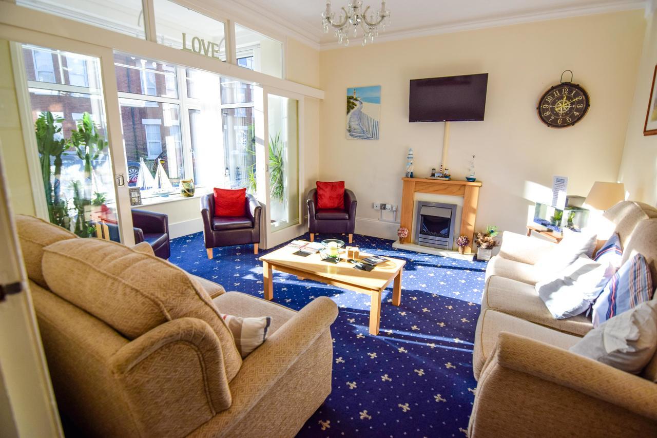 Eastbourne Reymar Bed and Breakfast Exteriör bild