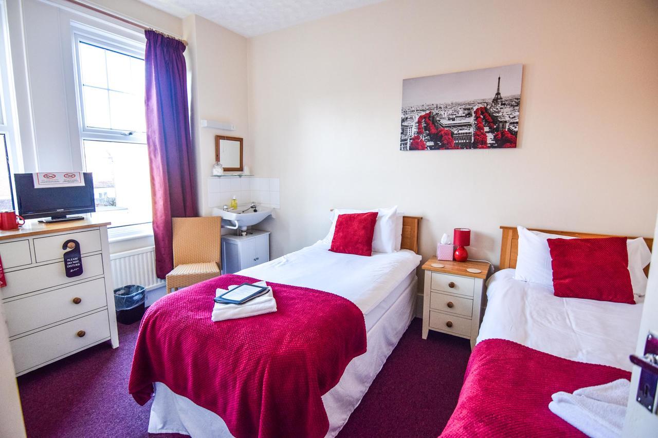 Eastbourne Reymar Bed and Breakfast Exteriör bild